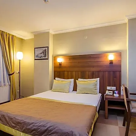 Grand Hotel 3*