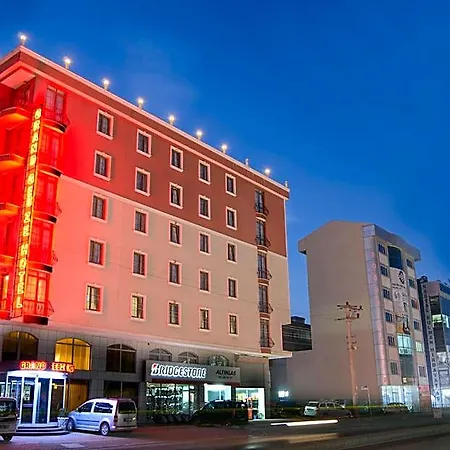 Grand Hotel 3*